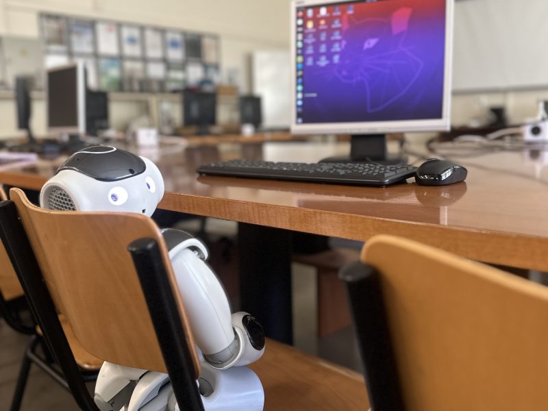Bring AI@Schools with Humanoids